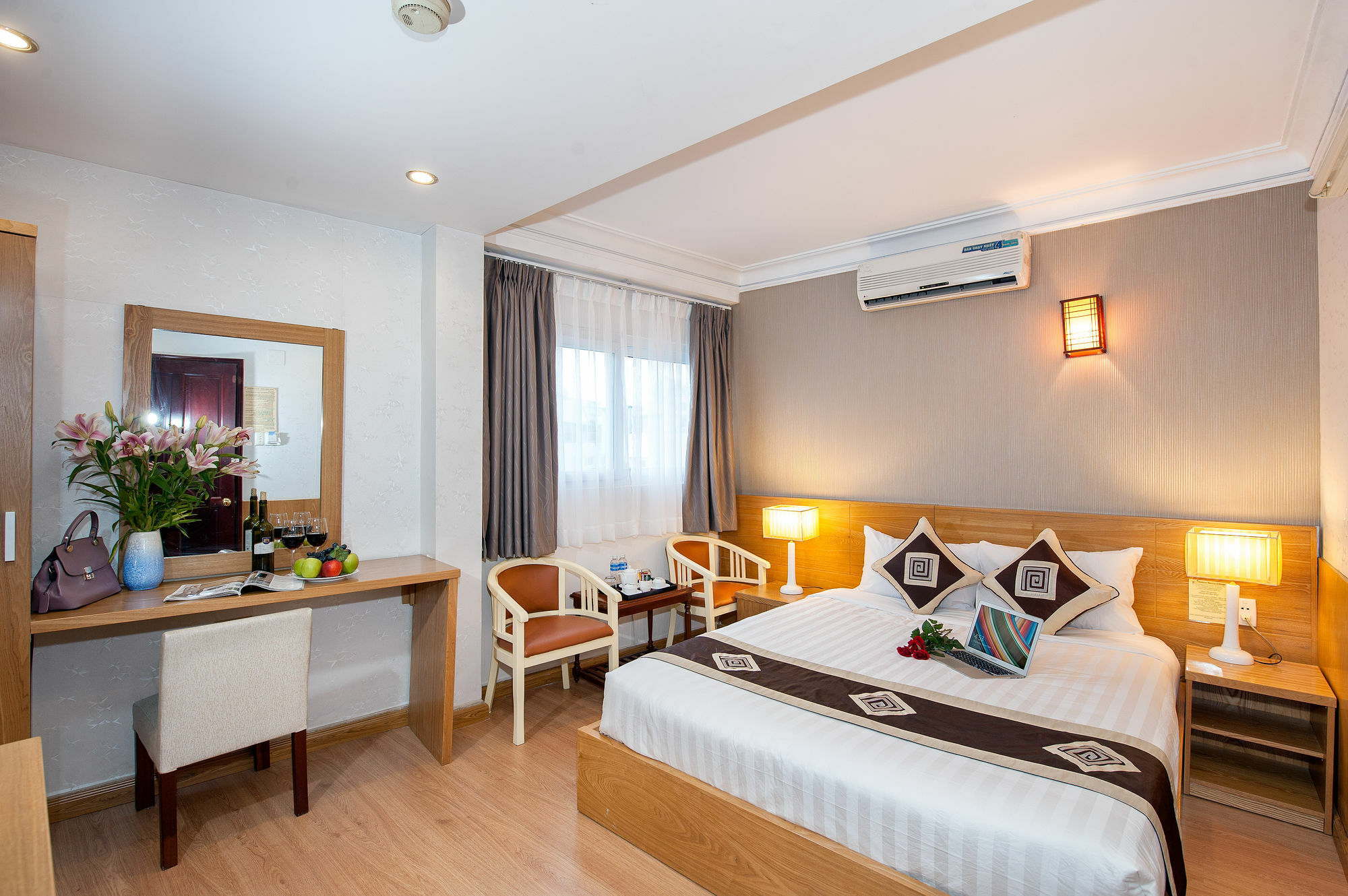 Paris Gold Hotel Bandar Ho Chi Minh Luaran gambar